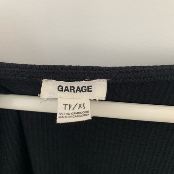 Black garage top - Picture 2 of 3